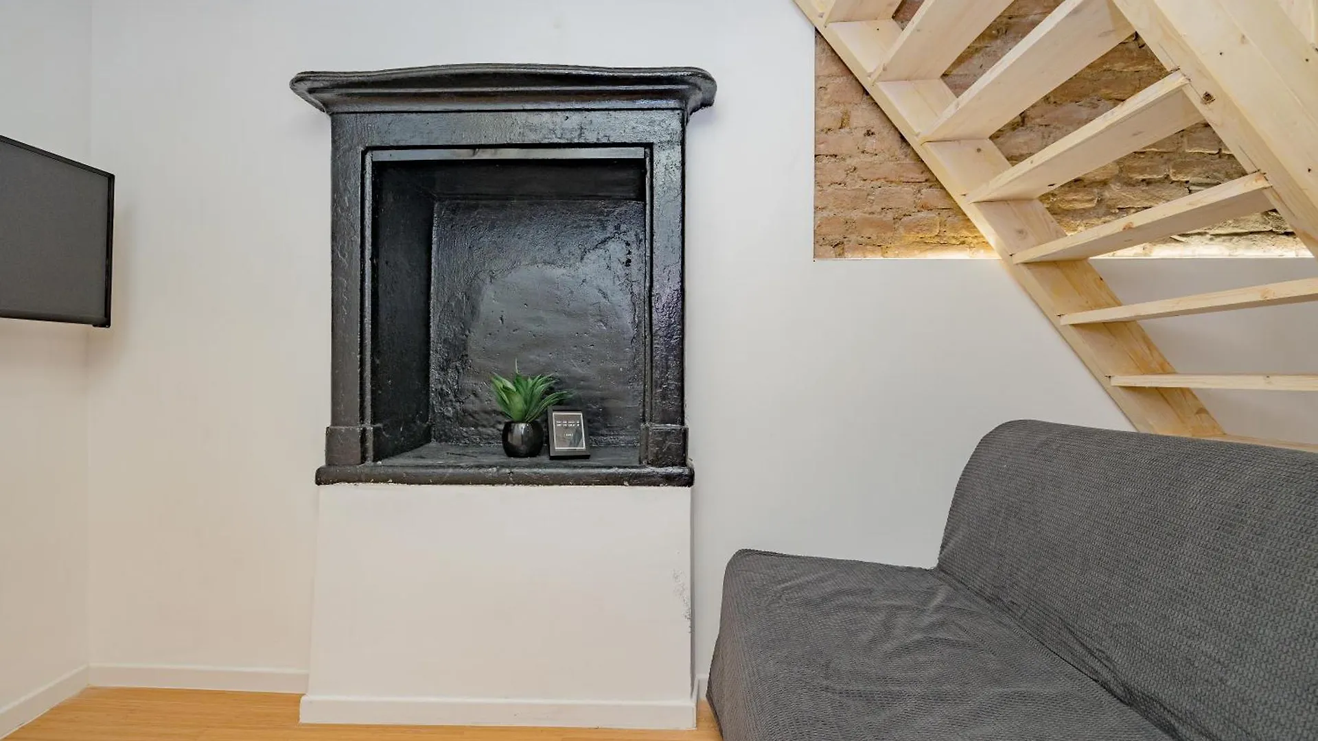 2Cli19 -Duomo-Loreto - Elegant - Central Milan Apartment