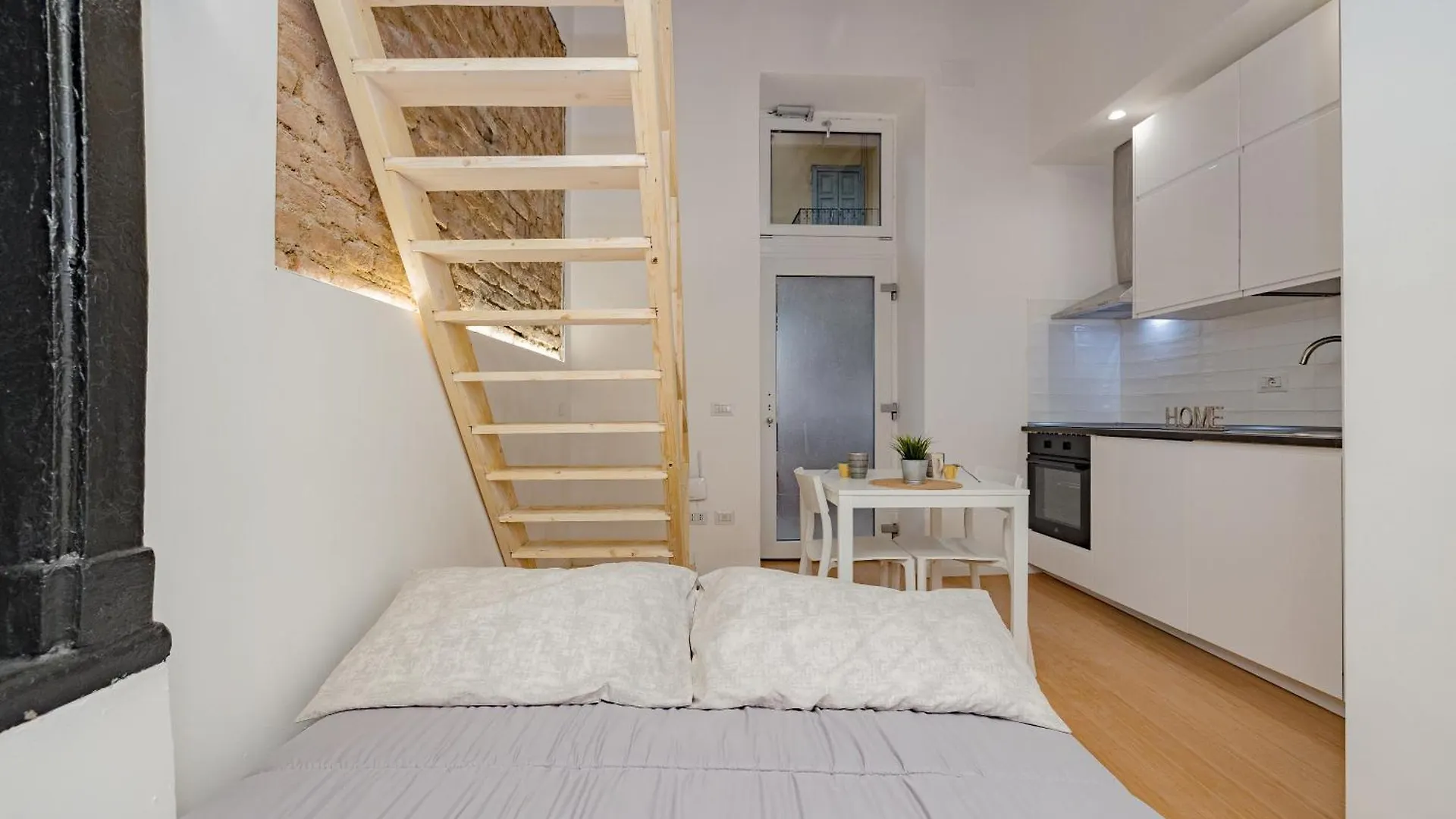 Apartment 2Cli19 -Duomo-Loreto - Elegant - Central Milan Italy